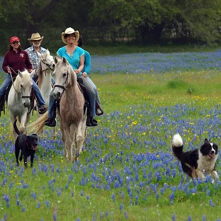 Blisswood Bed And Breakfast Ranch-2